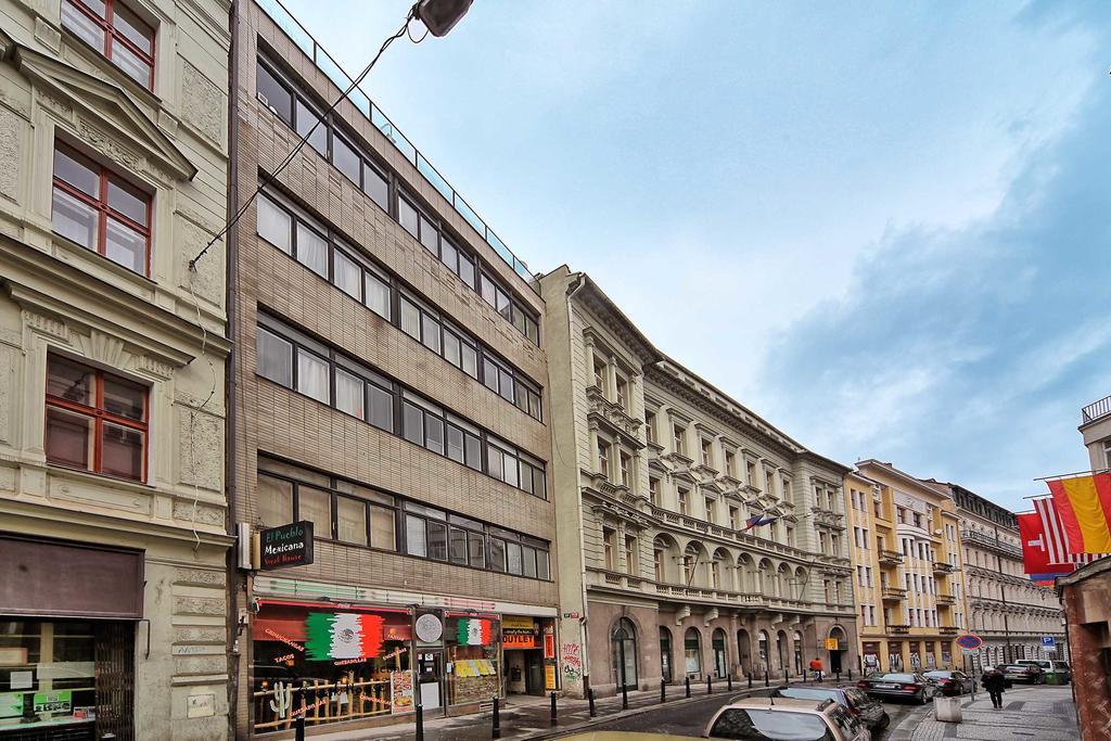Apartments Ve Smeckach 27 Prága Kültér fotó