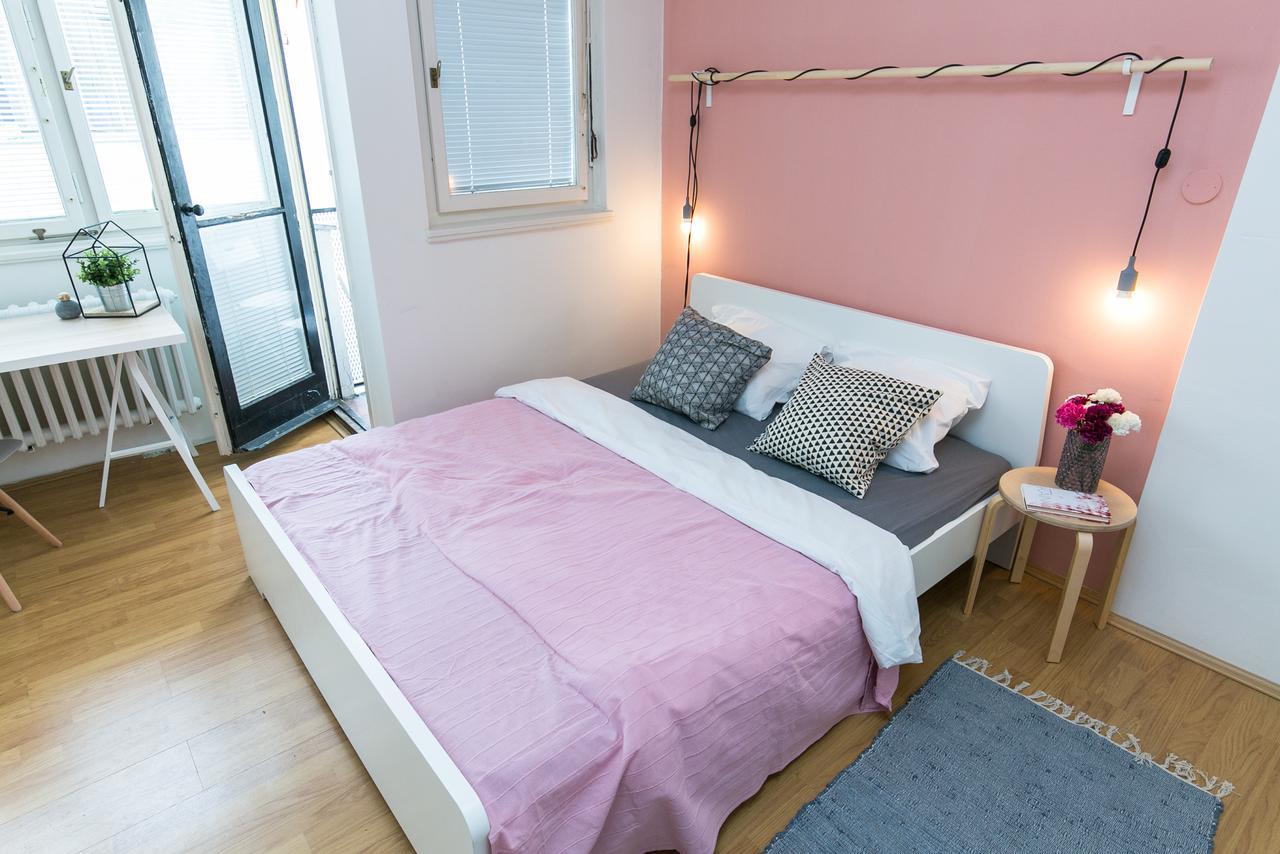 Apartments Ve Smeckach 27 Prága Kültér fotó